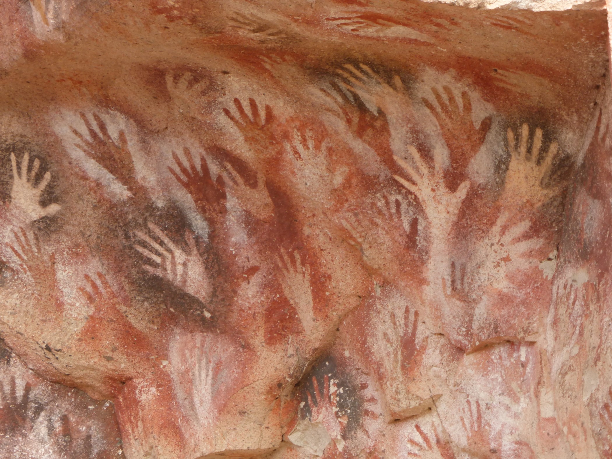 cuevamanos02